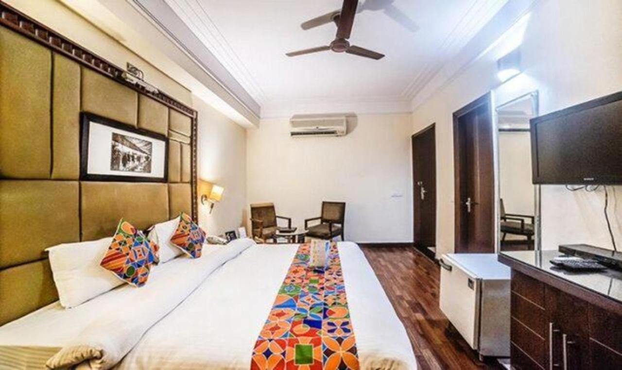 Fabhotel Bmk Grand Nueva Delhi Exterior foto