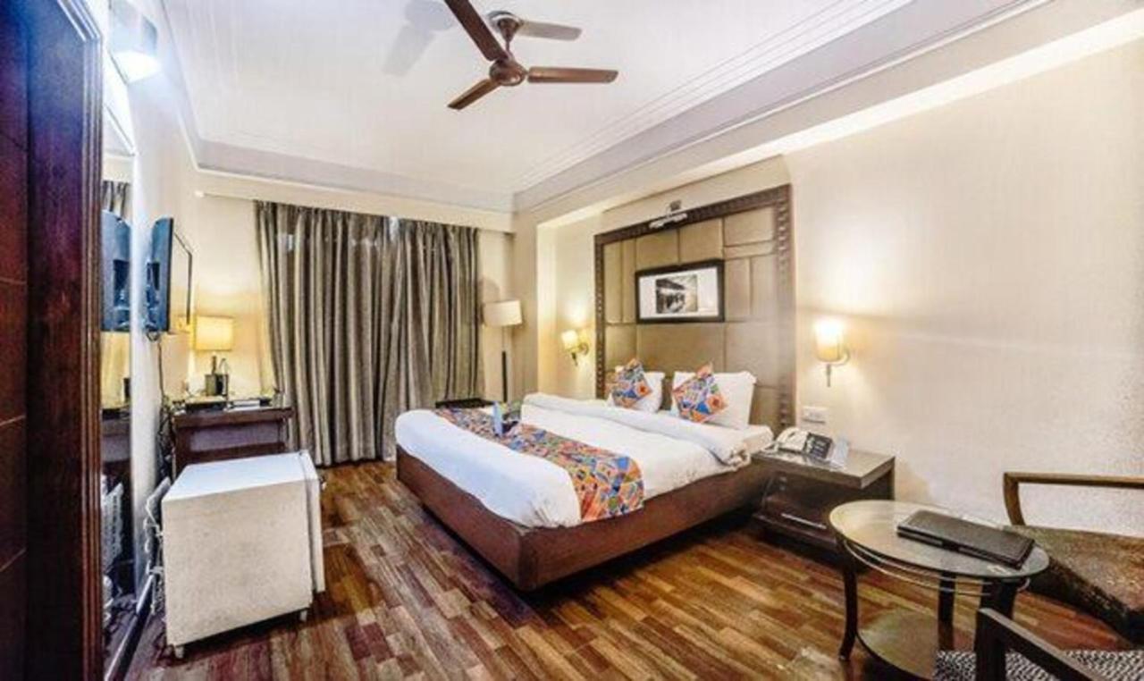 Fabhotel Bmk Grand Nueva Delhi Exterior foto
